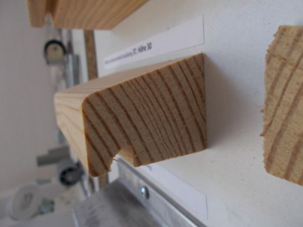 Holz-Wetterschenkel, Ausladung 37 mm, Höhe 30 mm, H6